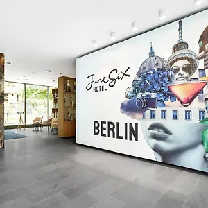 June Six West 3*, Berlin Deutschland